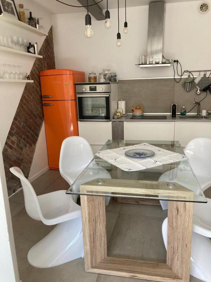 Loft Teatro Politeama - Intero Appartamento In Centro Storico Con Vista Cremona Exteriör bild